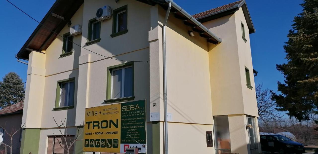 Hotel Sobe Tron Palić Zewnętrze zdjęcie