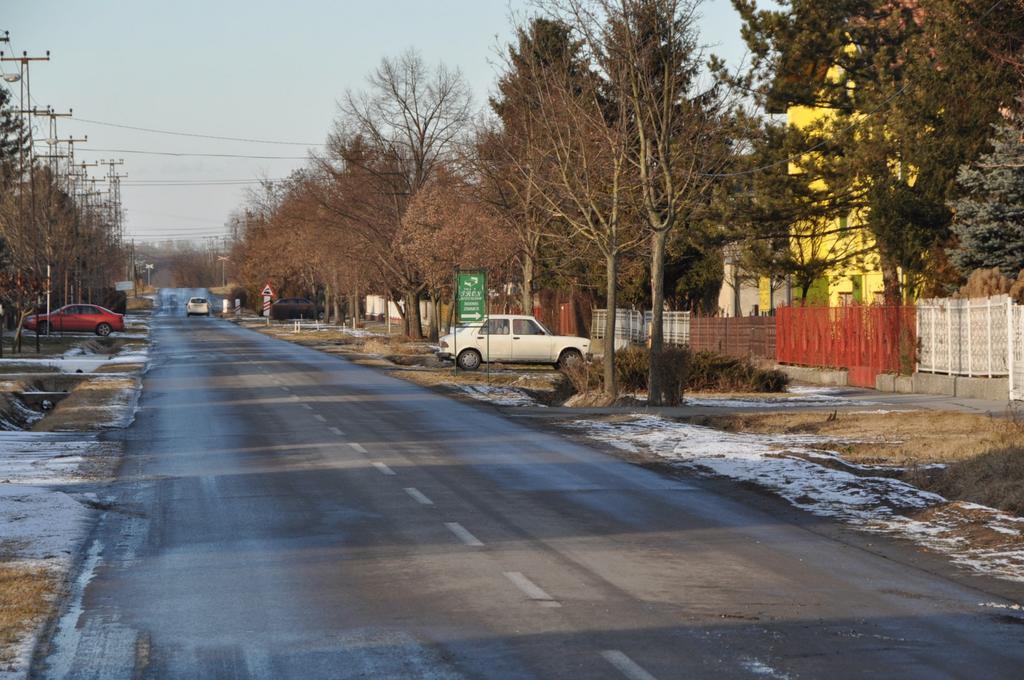 Hotel Sobe Tron Palić Zewnętrze zdjęcie